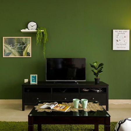 Pj8 Service Suites By Airhost Petaling Jaya Exterior foto